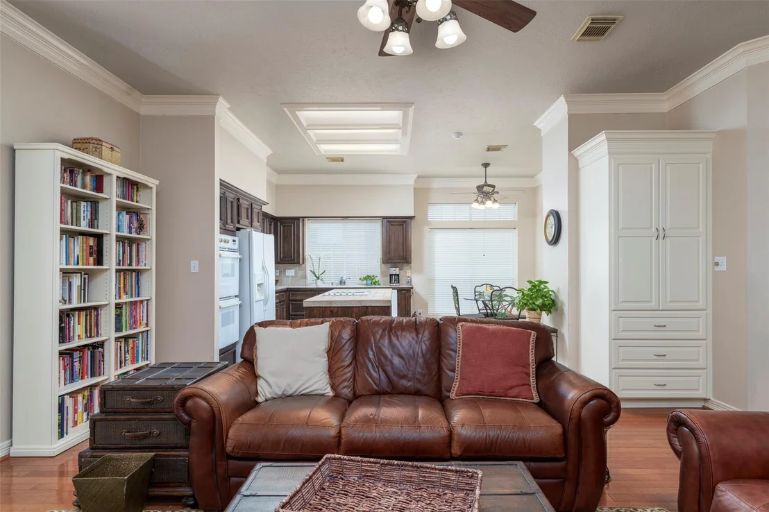 Photo of 5116 Dewdrop Lane