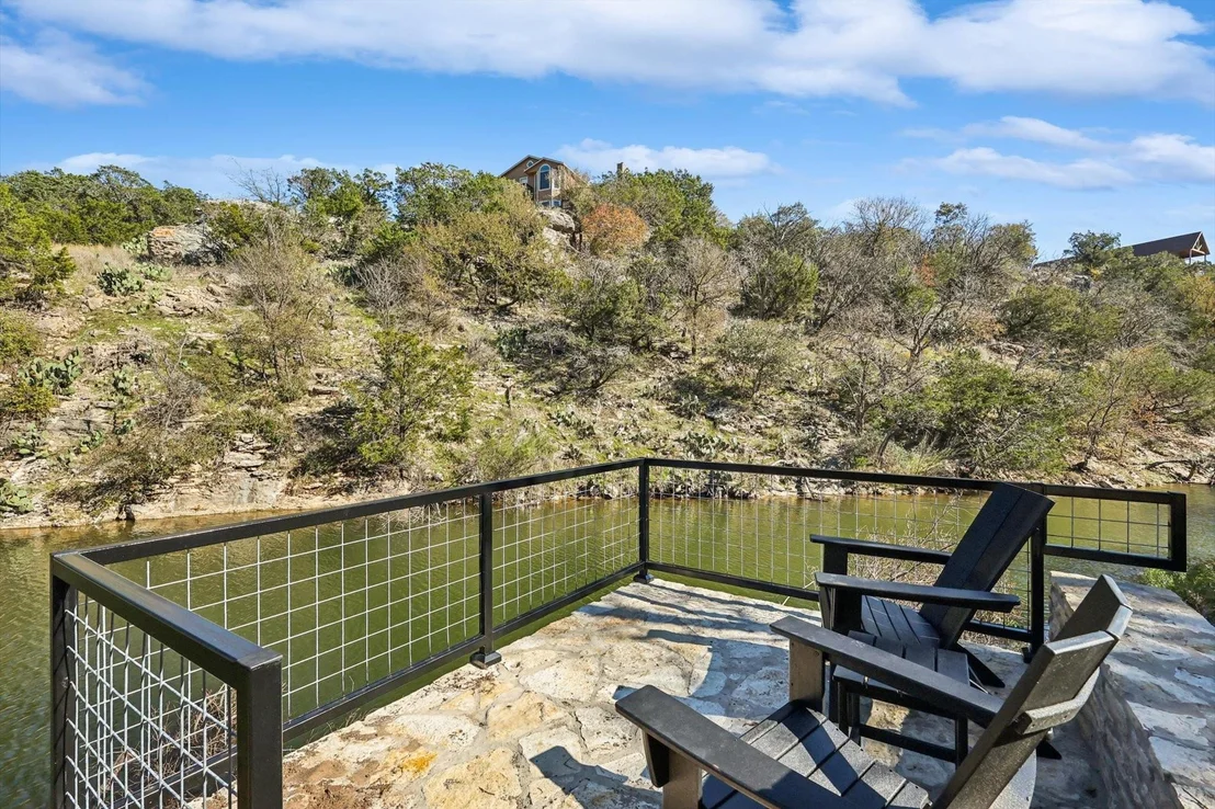 Photo of 1100 Creekview Cove