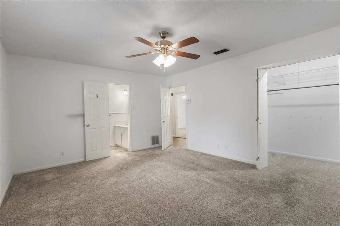 Photo of 202 Sherwood Drive