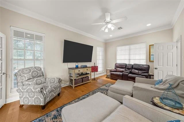Photo of 290 Bolton Circle