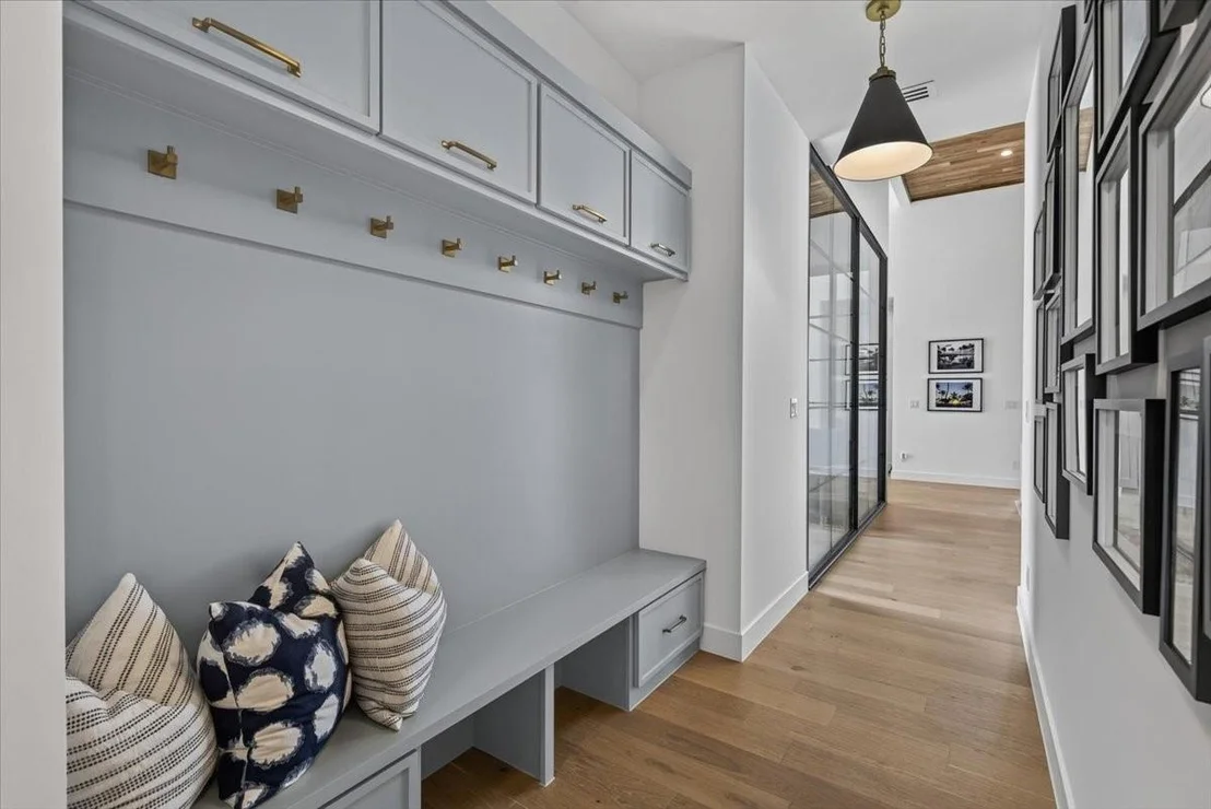 Photo of 1141 Beacon Shore Road