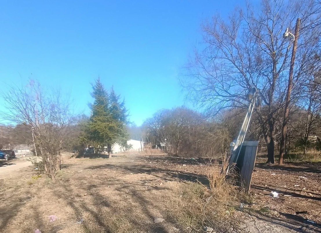 Photo of 8744 Private Road 2284 Road