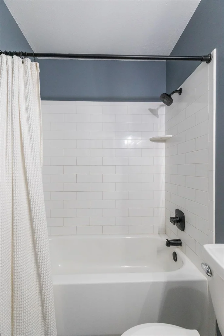 Photo of 2618 Rountree Drive