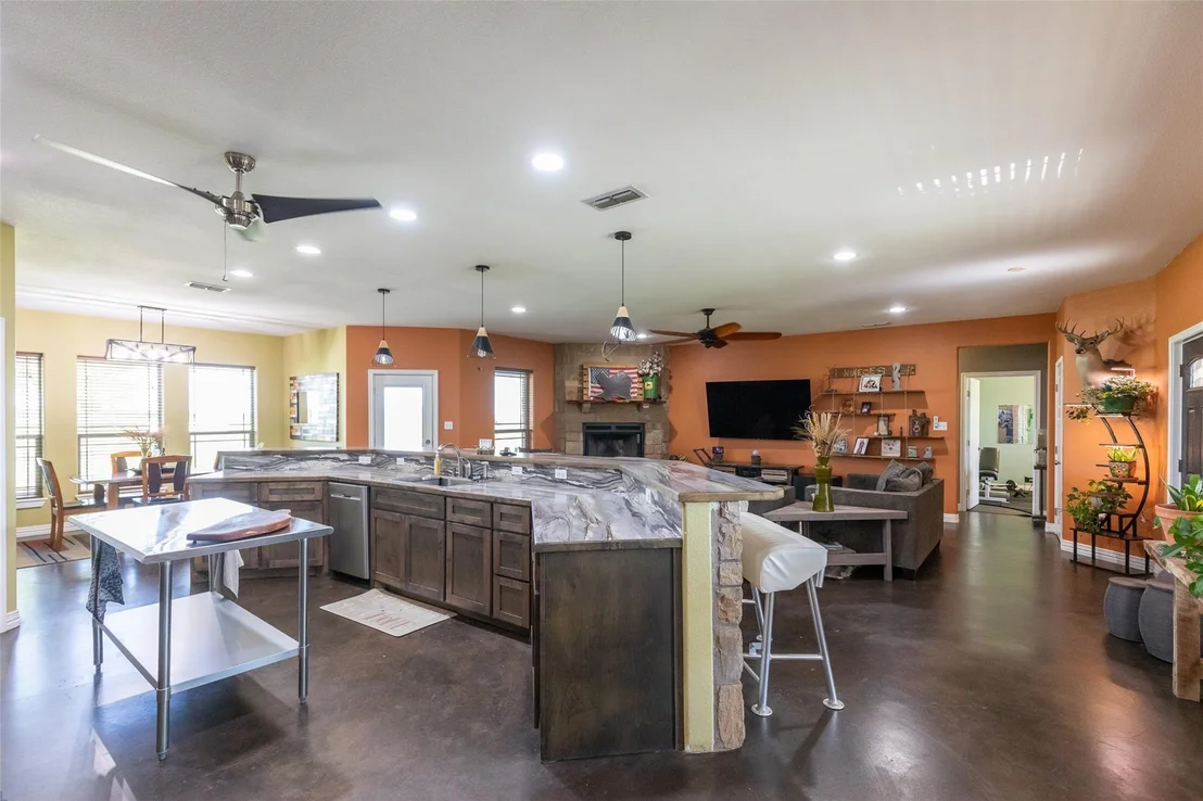 Photo of 218 County Road 256