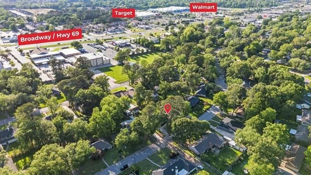 Photo of 8229 Columbia Drive