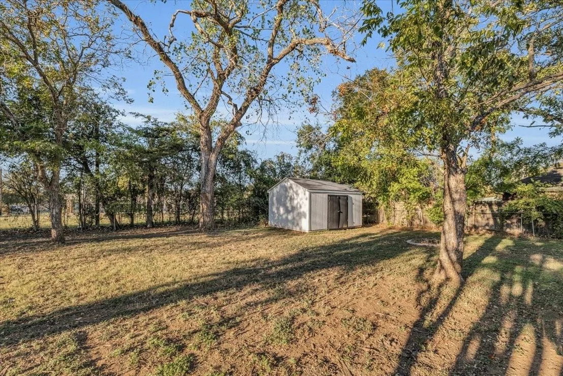 Photo of 211 W Stegall Drive
