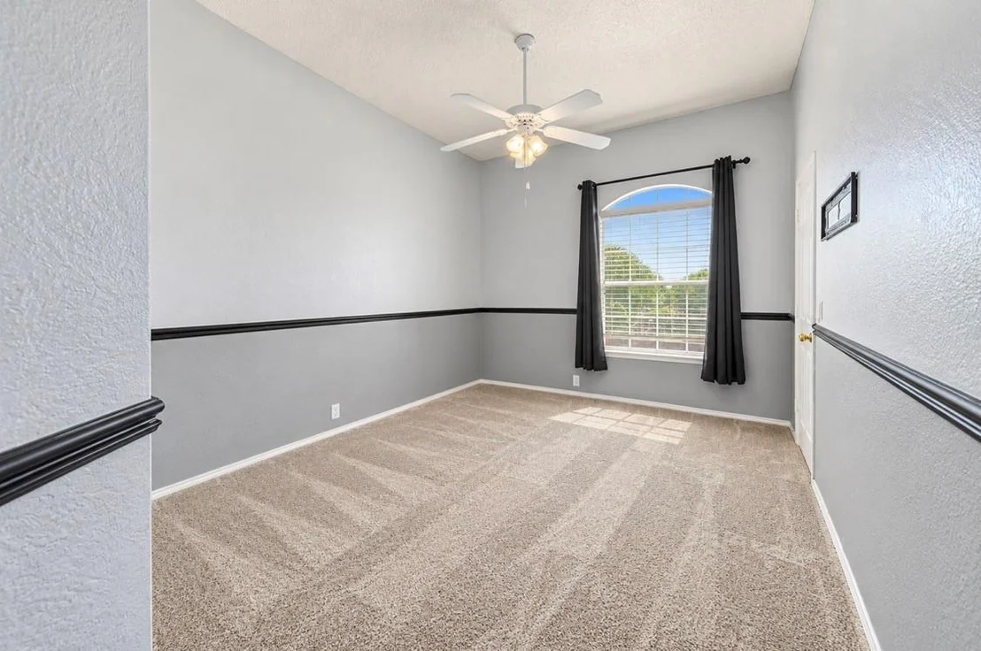 Photo of 1808 Lacey Oak Lane