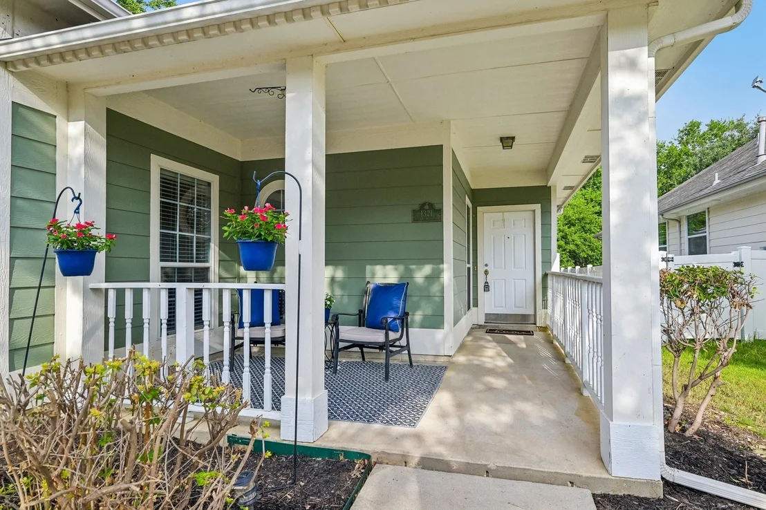 Photo of 1321 Stone Mountain Parkway