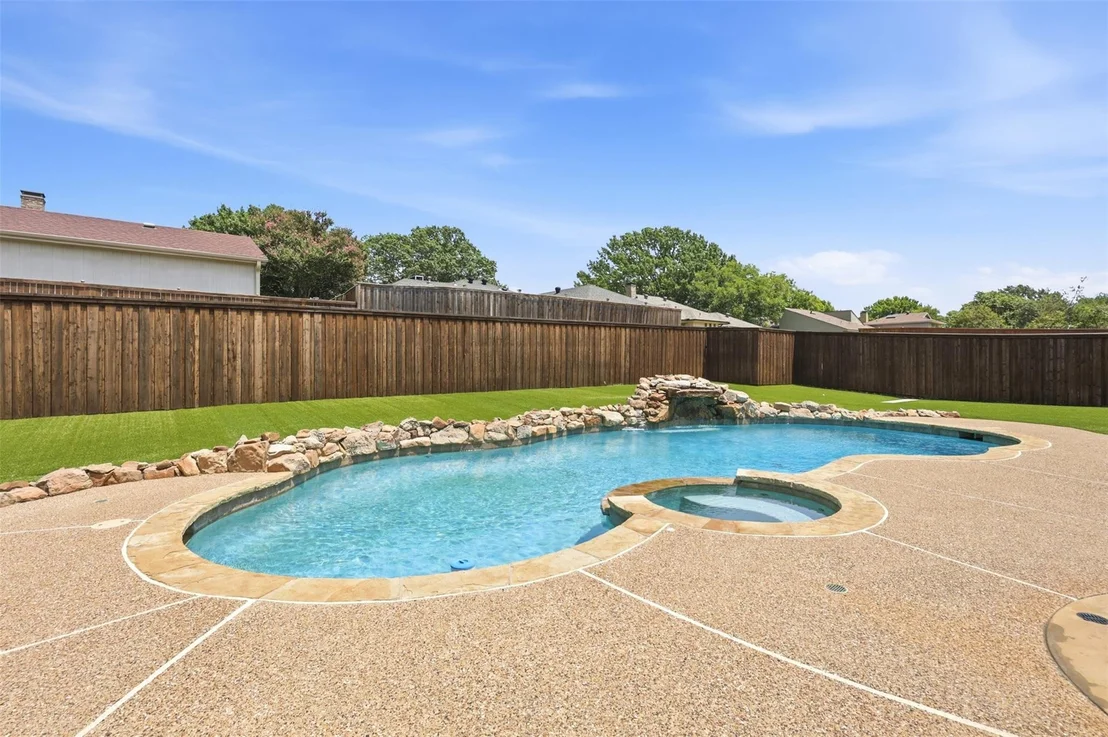 Photo of 3901 Leon Drive
