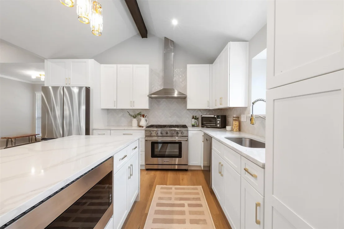 Photo of 6741 Biltmore Place