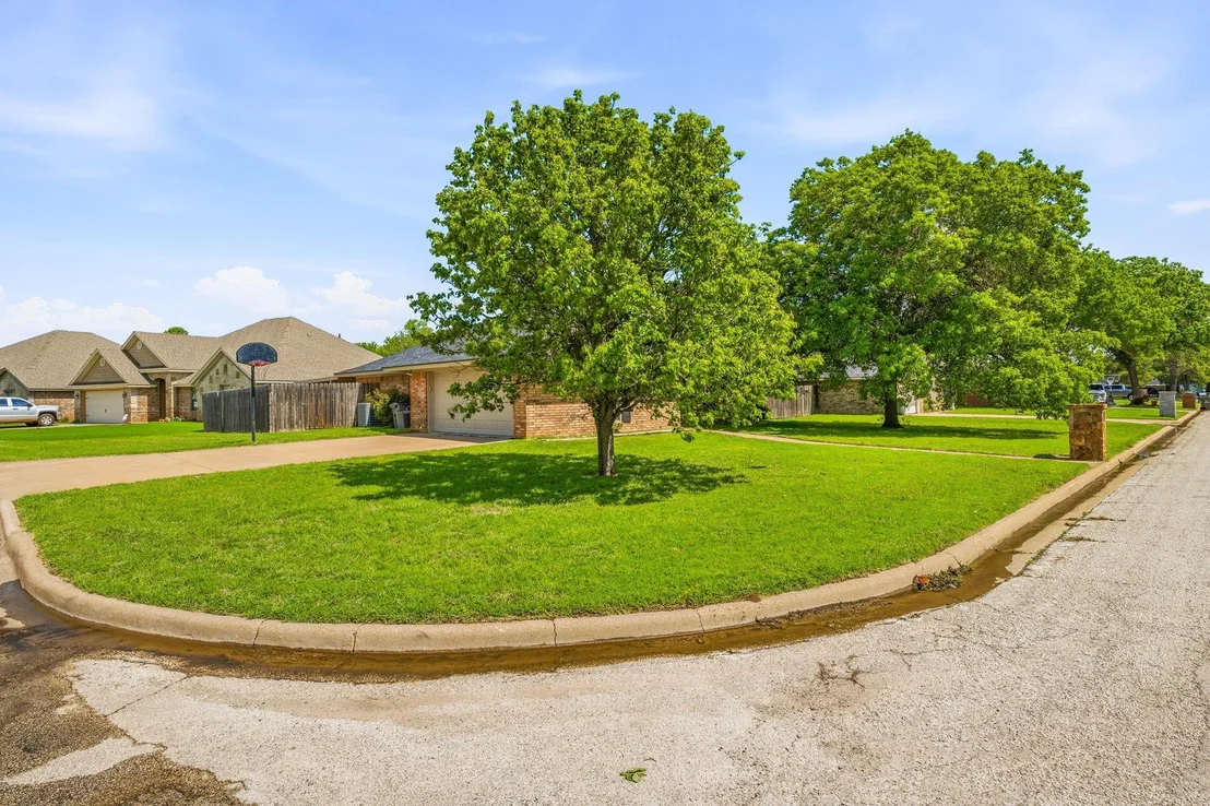 Photo of 1318 Fairway Drive