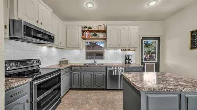 Photo of 1100 New Meadow Drive
