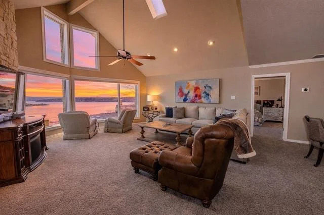 Photo of 140 Oyster Bay