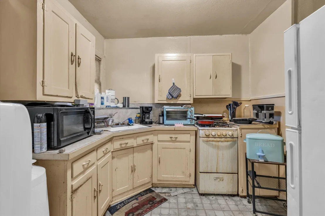 Photo of 3412 Brook Circle