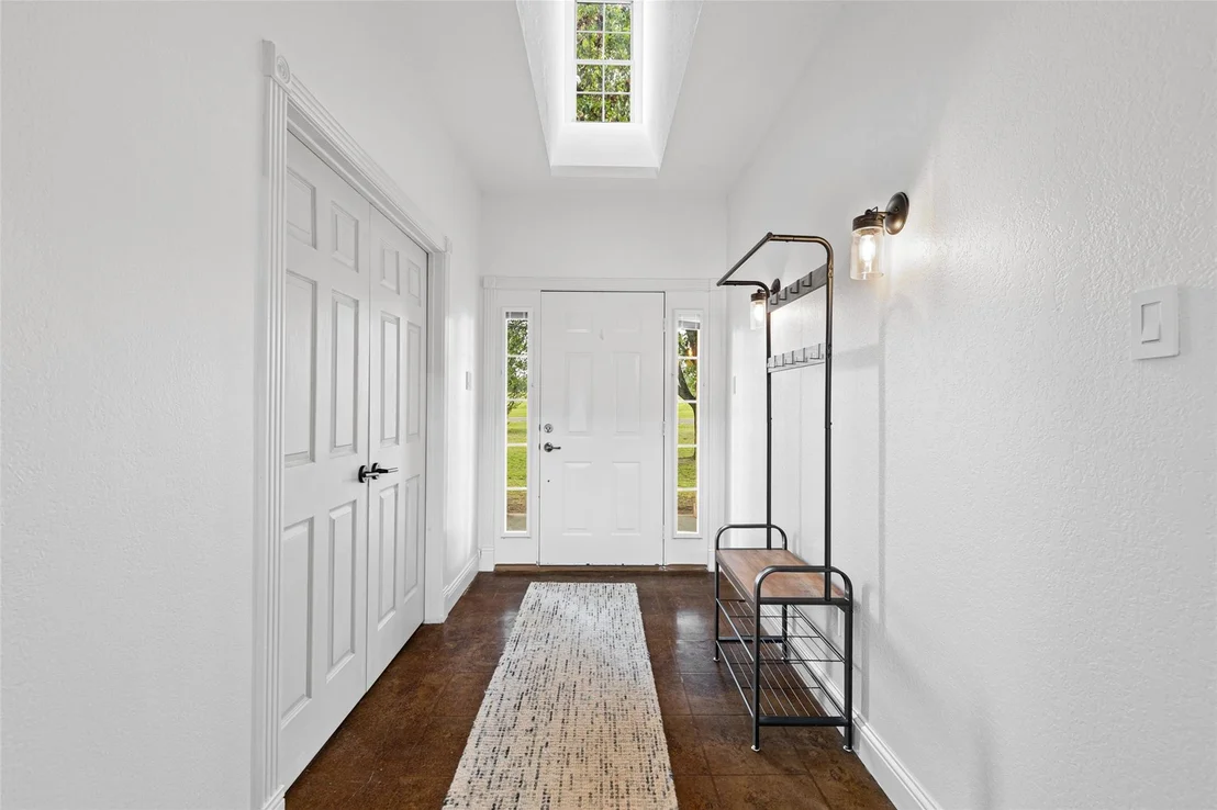 Photo of 152 Black Hawk Lane