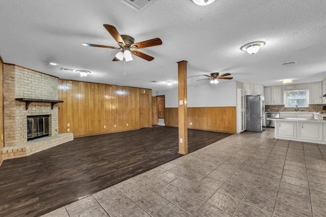 Photo of 4325 Shady Glen Drive