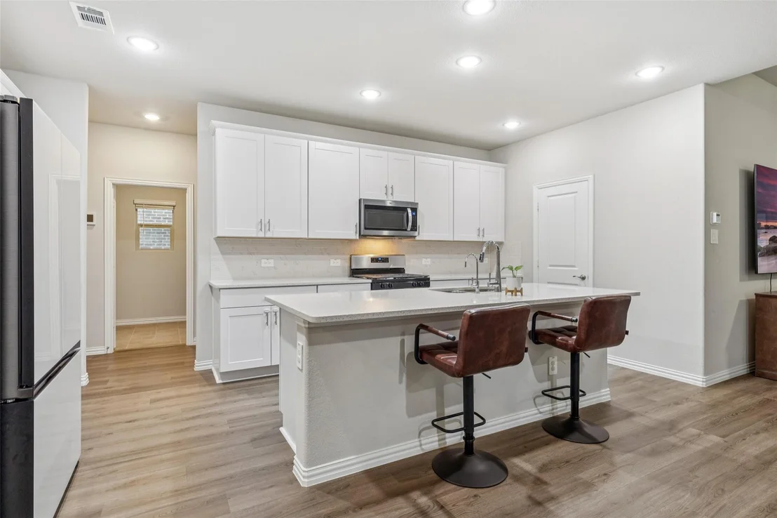 Photo of 1108 Mahogany Drive