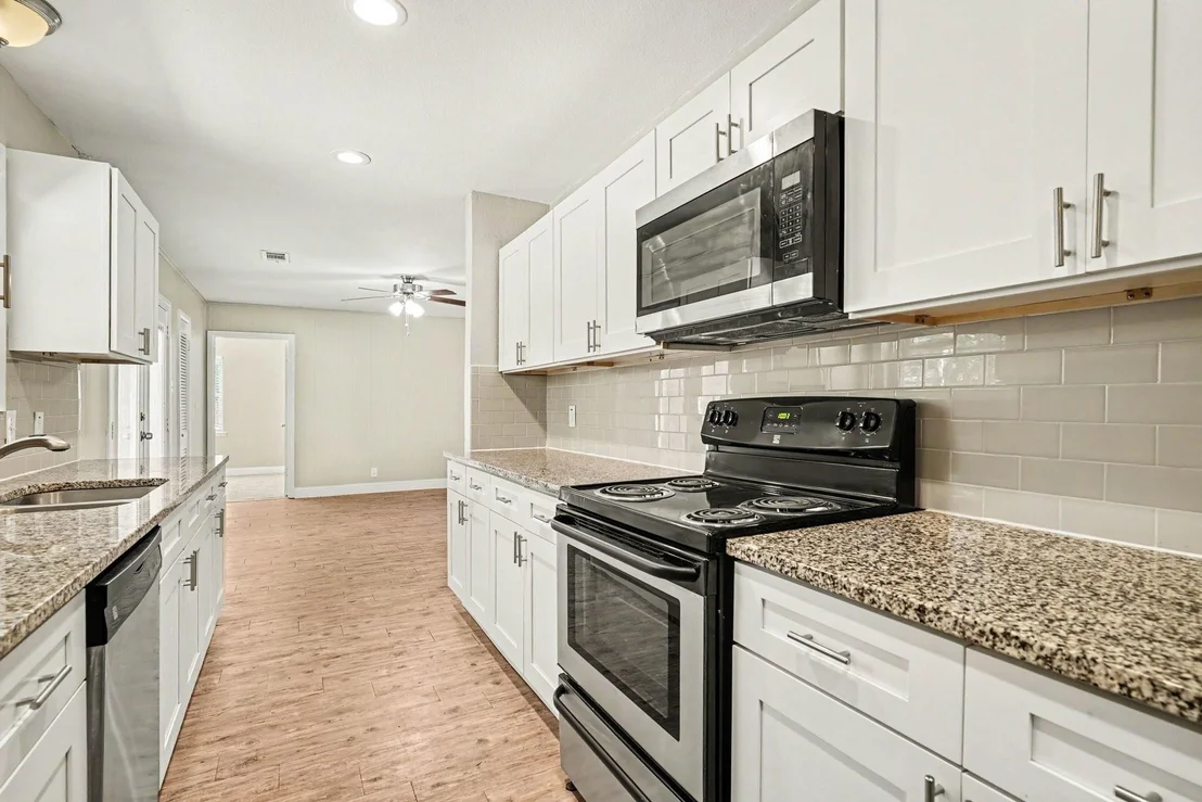Photo of 6705 Yosemite Drive