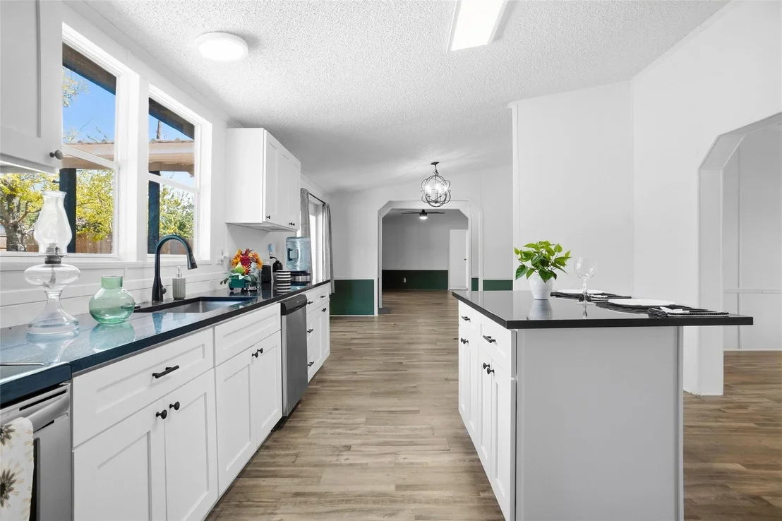 Photo of 276 Wonder Drive