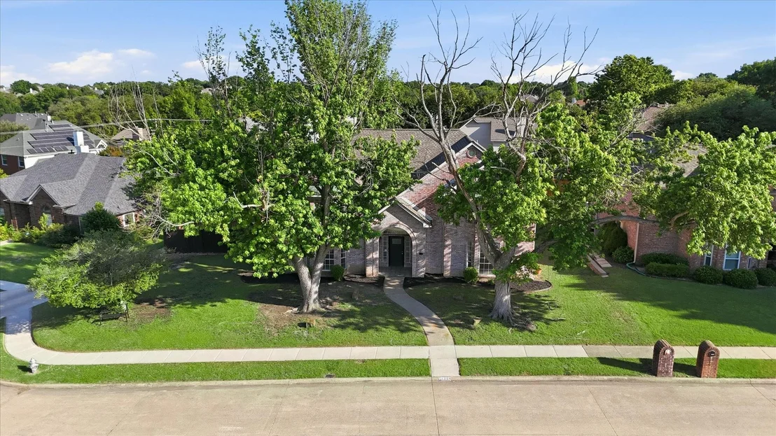 Photo of 1904 Brabant Drive