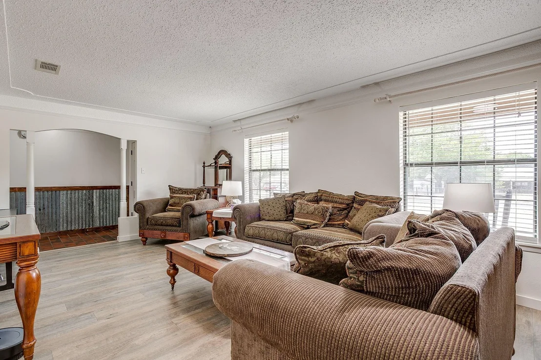 Photo of 1816 Glendale Drive