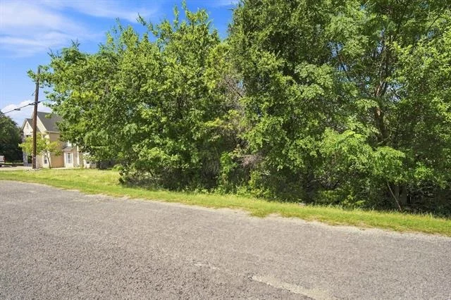 Photo of 16046 Faircrest Drive