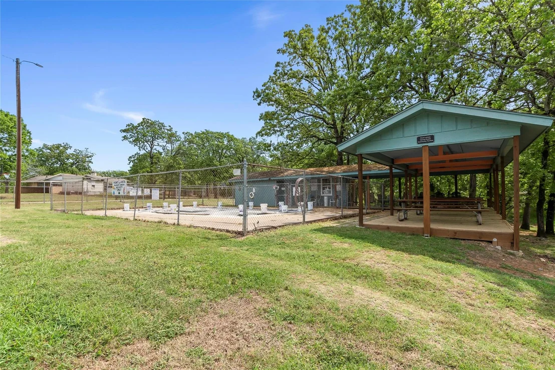 Photo of 5706 Point Lavista