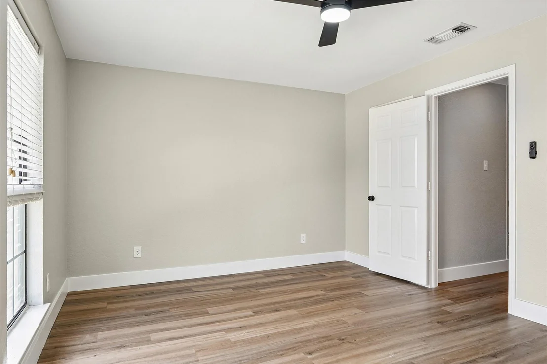 Photo of 6006 Millwood Drive