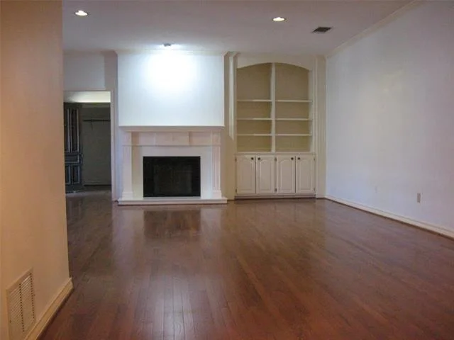 Photo of 5200 Ledgestone Drive