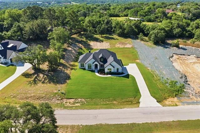 Photo of 1007 Meadow Wood Terrace