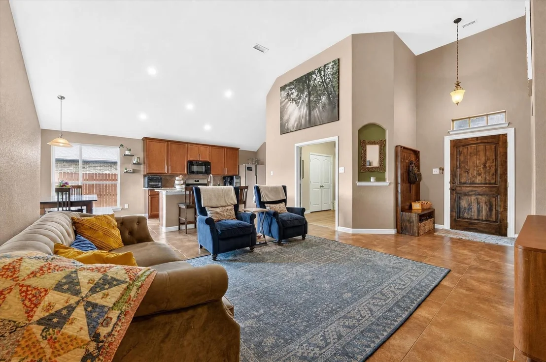 Photo of 424 Foxcraft Drive
