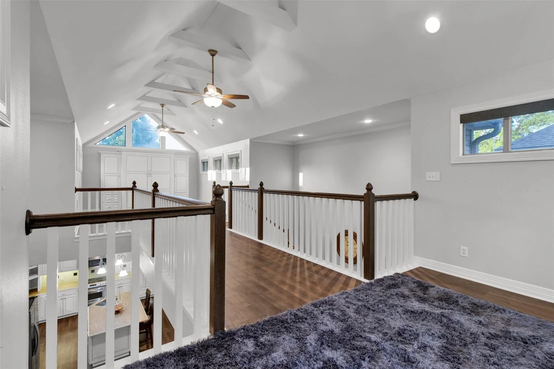 Photo of 3815 Holly Ridge Drive