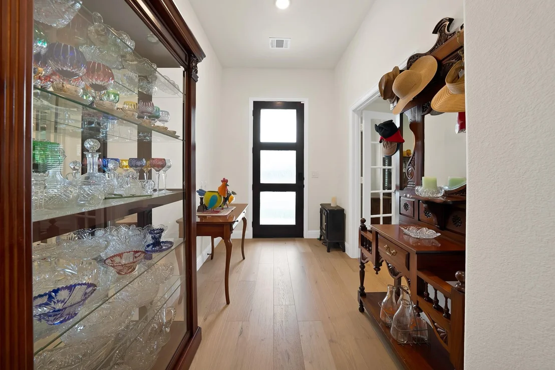 Photo of 1521 Alexander Drive