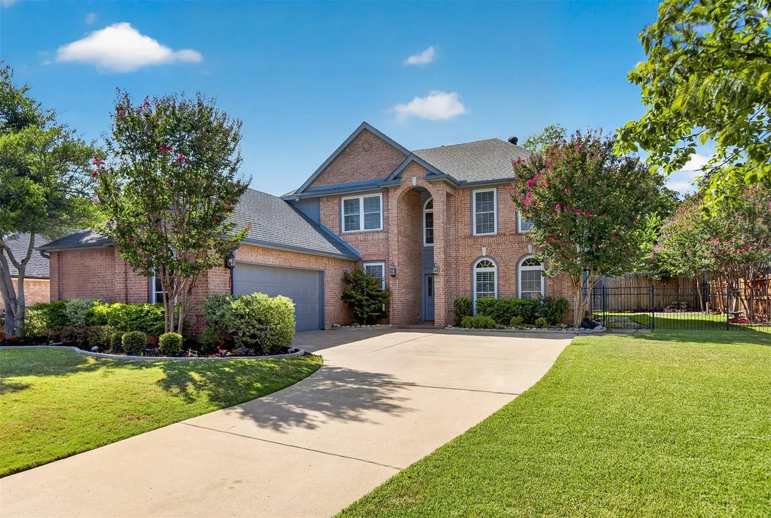 Photo of 805 Doral Drive