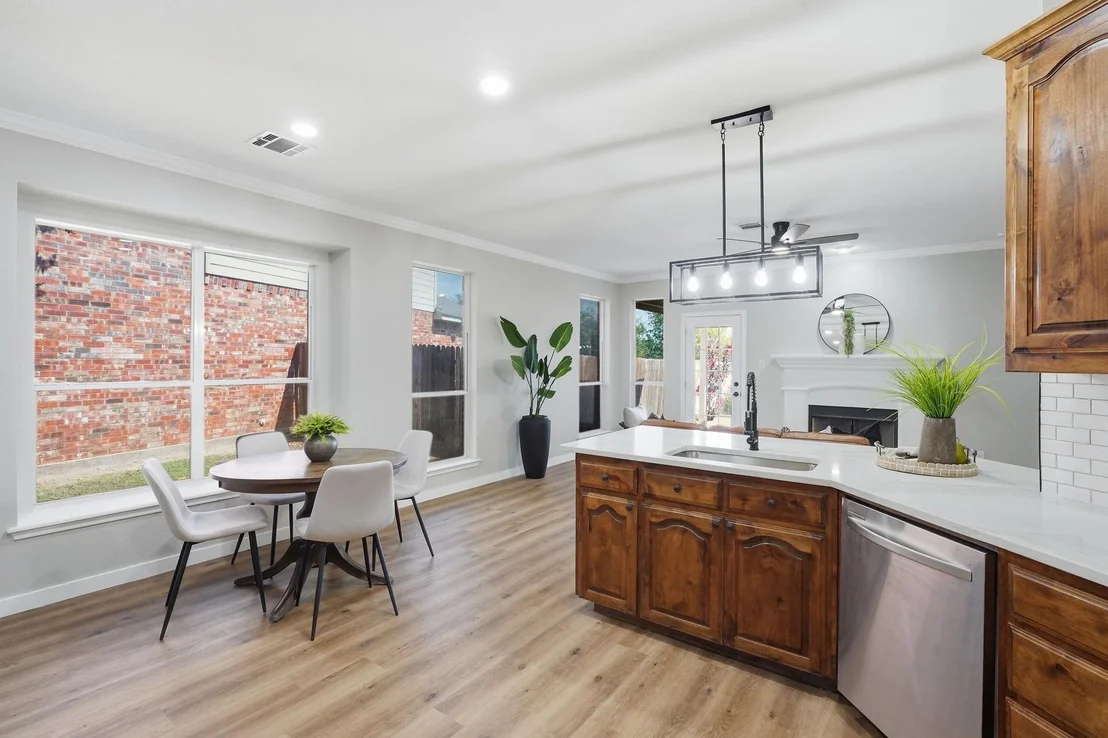 Photo of 6164 Shad Drive
