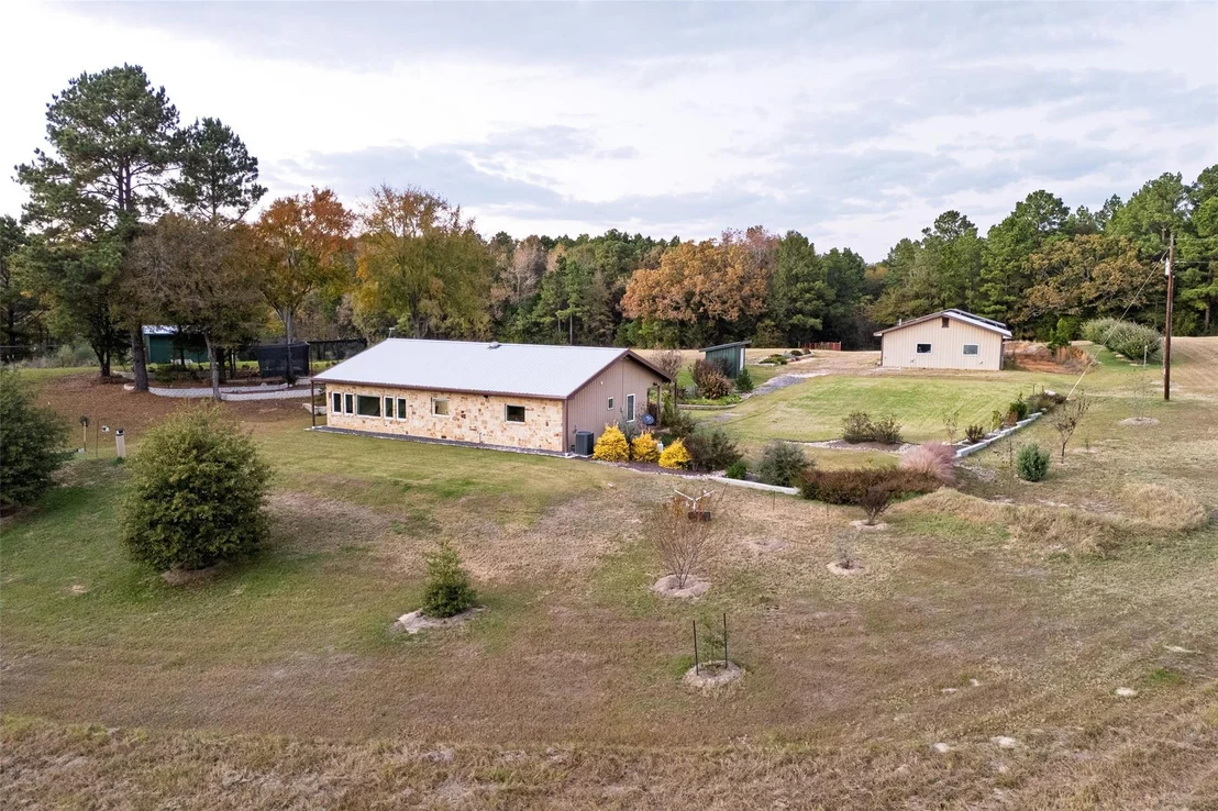 Photo of 640 County Road 4910