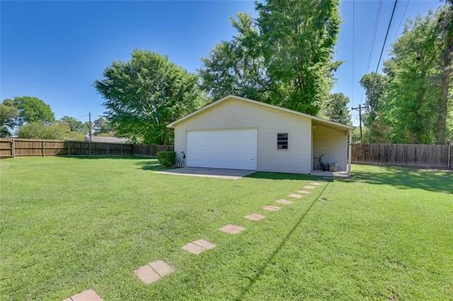 Photo of 100 Madison Drive