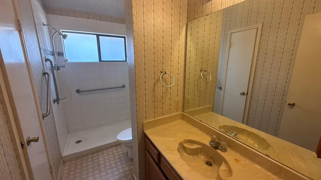 Photo of 914 Larue Drive