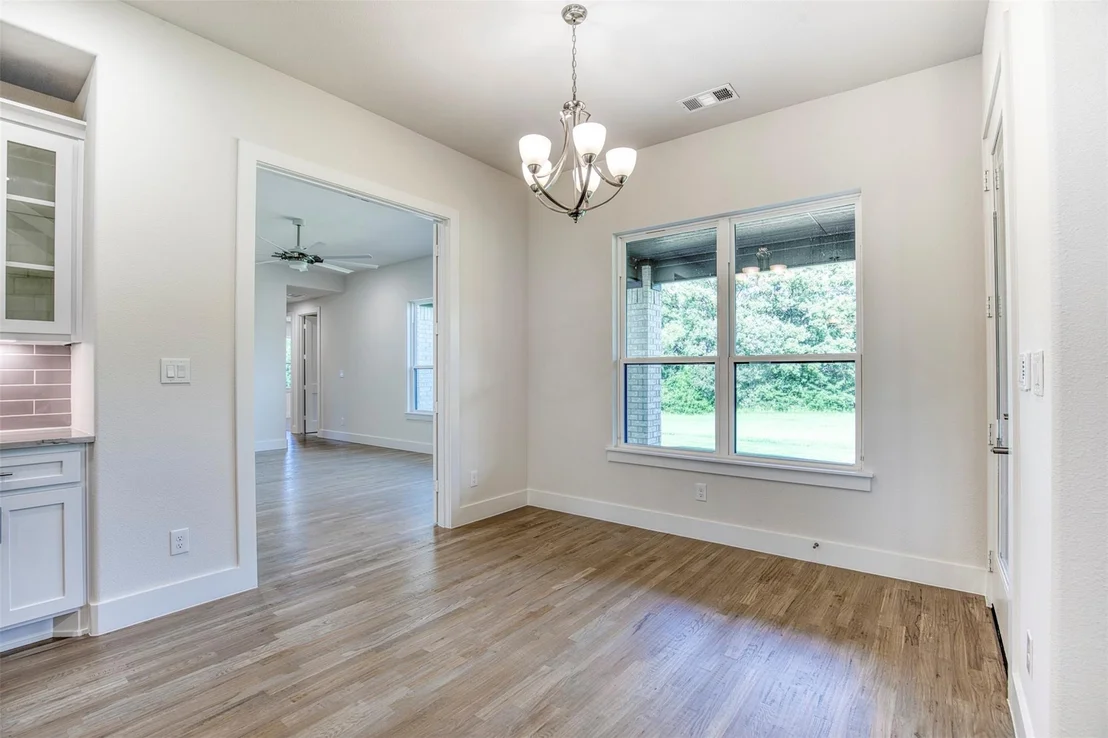 Photo of 1044 Hidden Oaks Drive