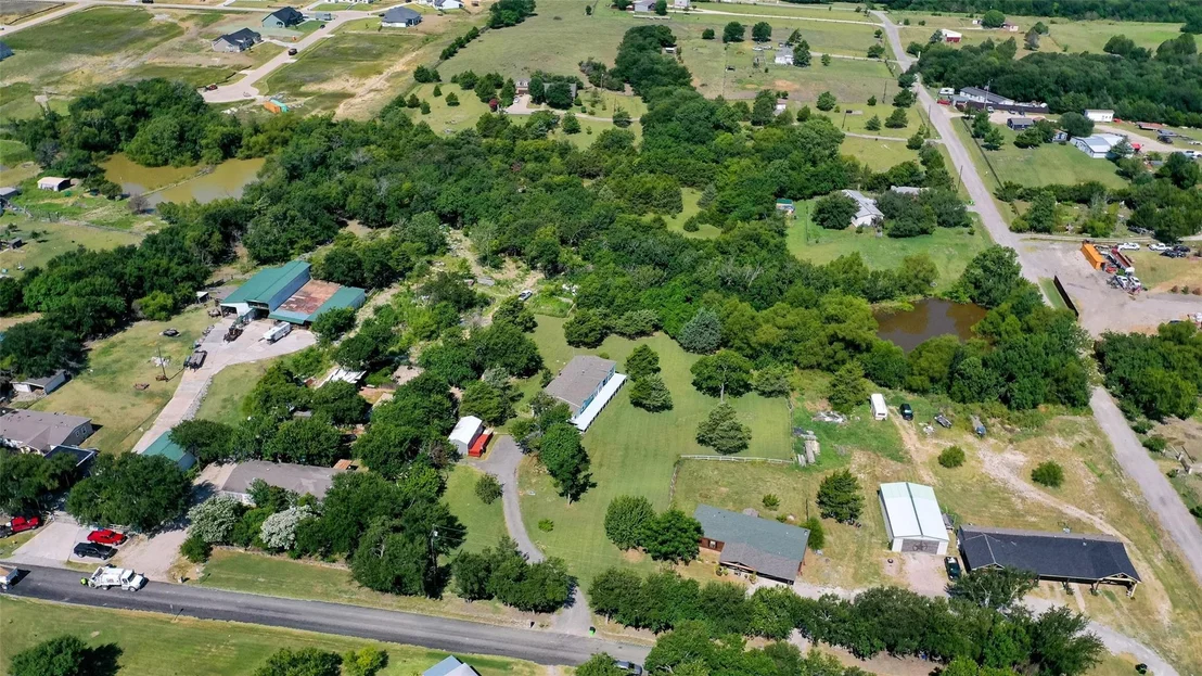 Photo of 2202 County Road 947