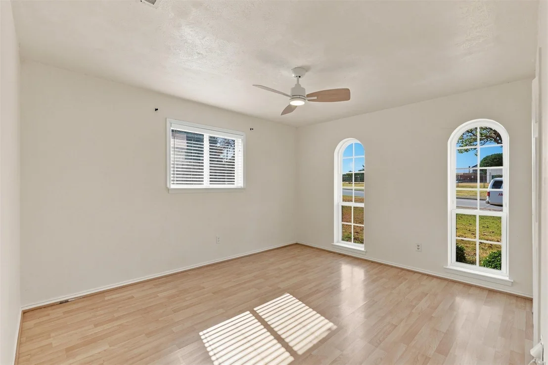 Photo of 4207 Rainier Street
