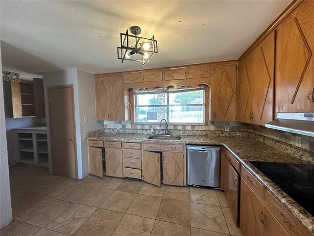 Photo of 1308 Lion Street