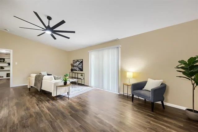 Photo of 1208 Darlene Lane