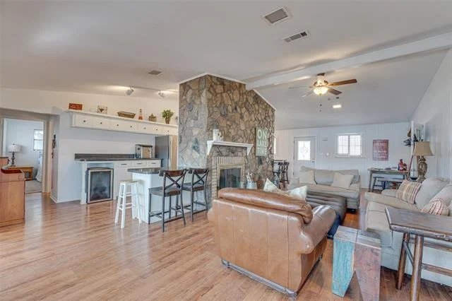 Photo of 113 Crestwood Circle