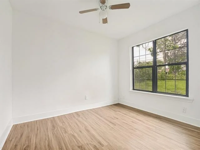 Photo of 616 Leyenda Drive