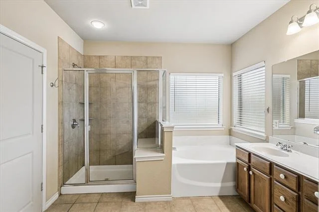 Photo of 1244 Catherine Lane