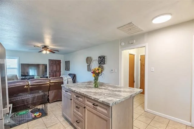 Photo of 1425 12th Street