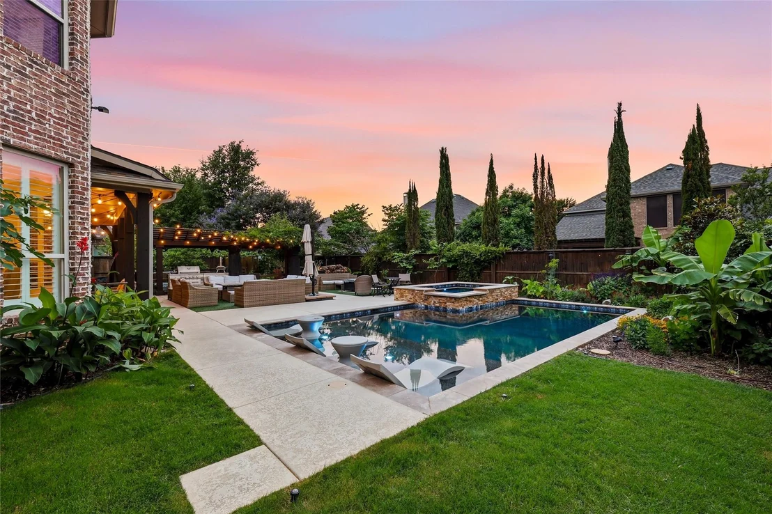 Photo of 9031 Cedar Ridge