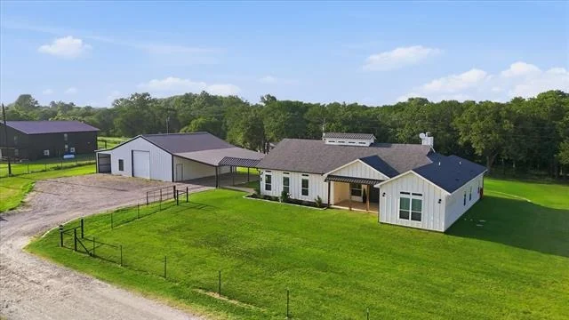 Photo of 596 County Road 4668