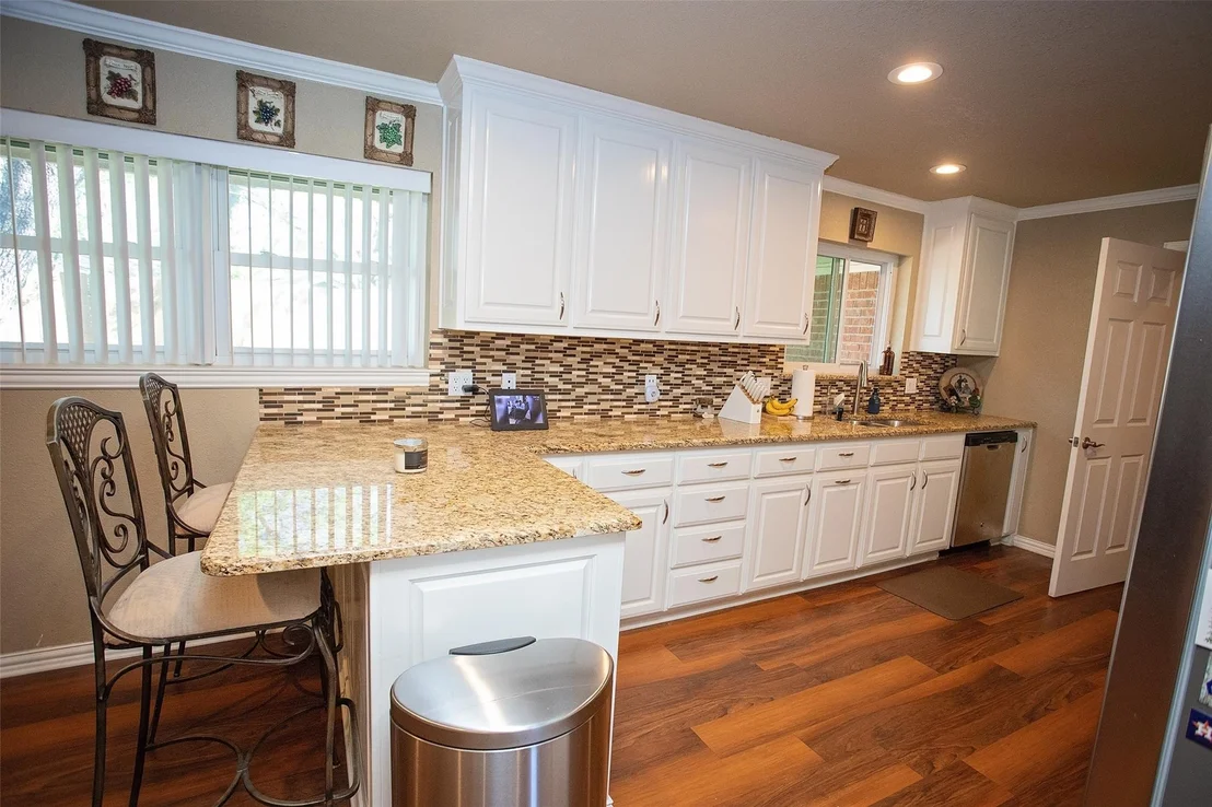 Photo of 1405 Thompson Drive